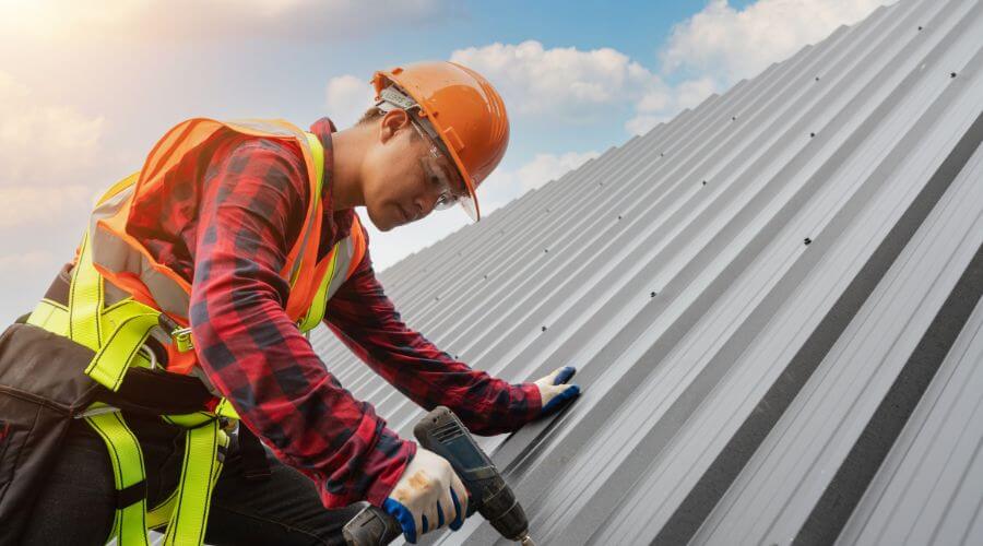 GAF certified roofer in Putnam, IL